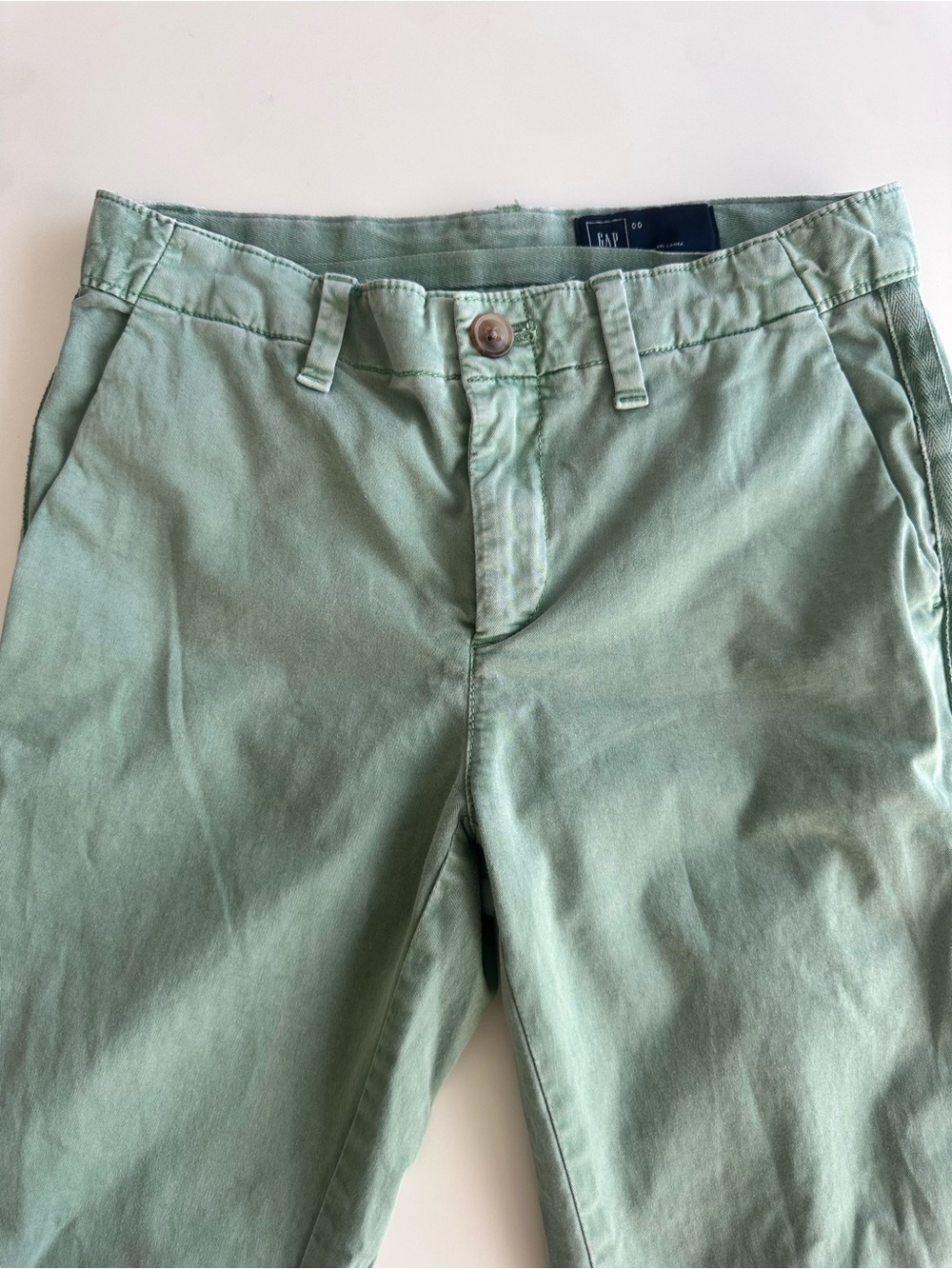 GAP Men's Light Sage Green Chino Pants